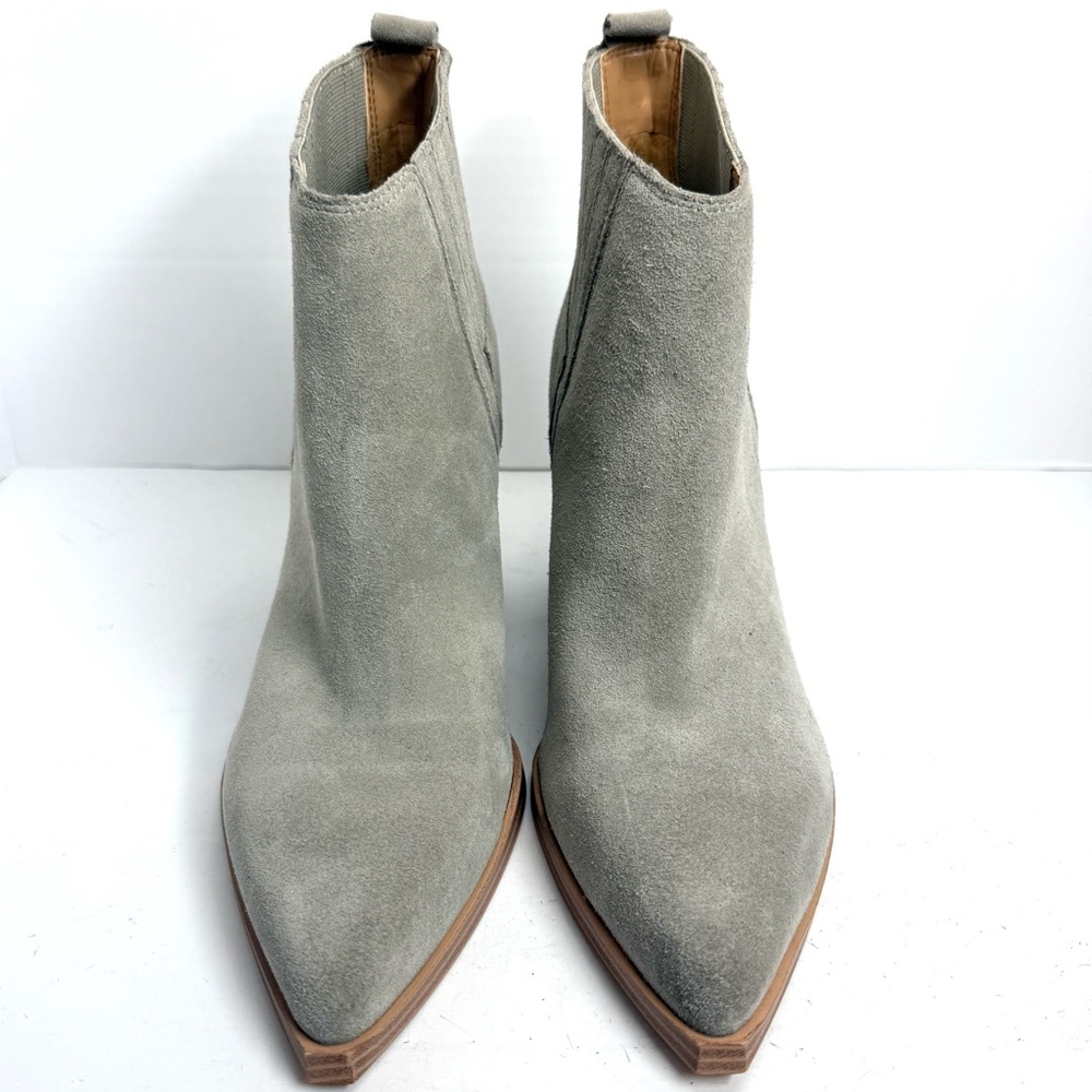 NWOT Marc Fisher Alva Suede Ankle Bootie Gray Women’s Size‎ 9.5